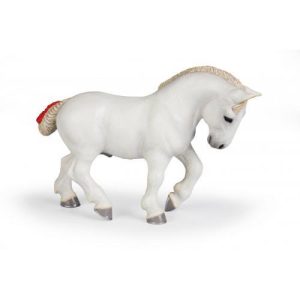 Cavalo Percheron Branco