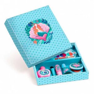 Conjunto de Maquilhagem da Marina