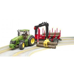 John Deere 7930 com atrelado florestal e 4 troncos